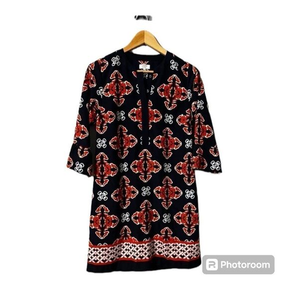 Crown & Ivy Women’s Size 4 Mini Sheath Dress Navy Blue Red Patterned 3/4 Sleeve - Picture 1 of 11